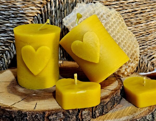 Świeca walec z sercem