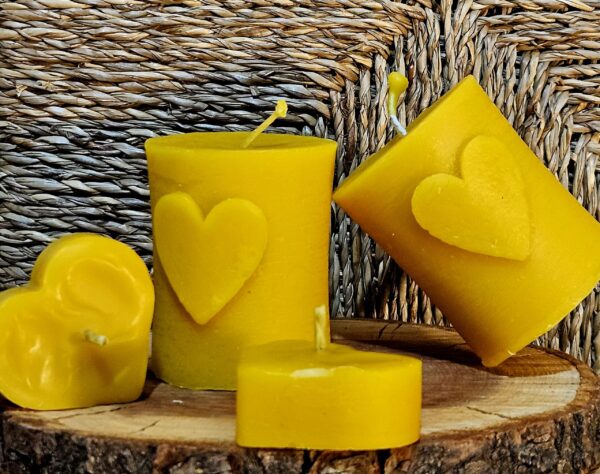 Świeca walec z sercem