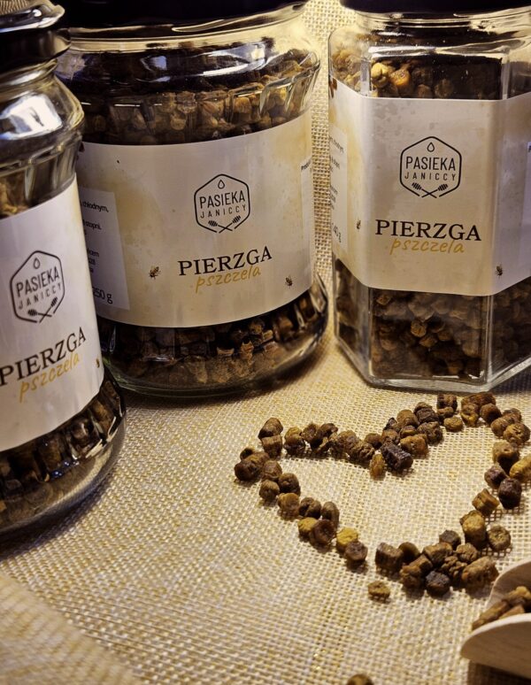 Pierzga pszczela w miodzie